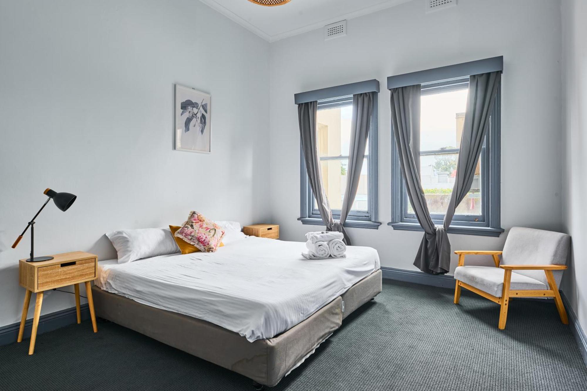 College Lawn Hotel Мельбурн Экстерьер фото